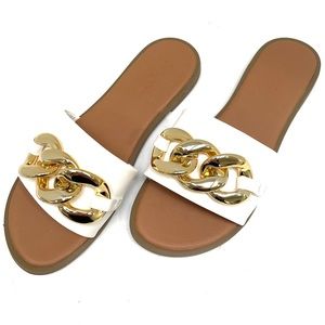 White Slip on Sandals With Tan Sole &  Large Shiny Gold Chain Trim -NEW in Box!
